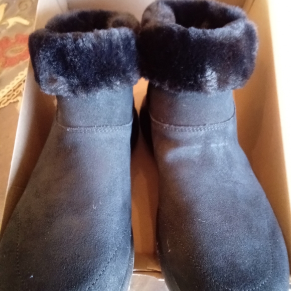 SKECHERS "ON THE GO"SZ.9M NWOT - Picture 3 of 5